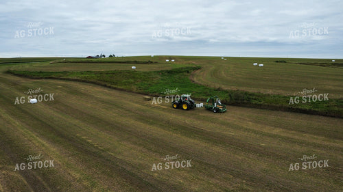 Baling Hay 215039