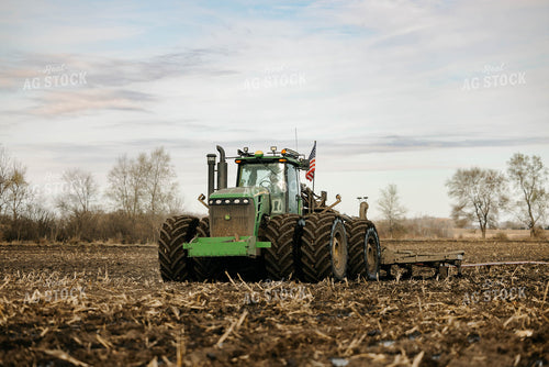 Injecting Manure 152926