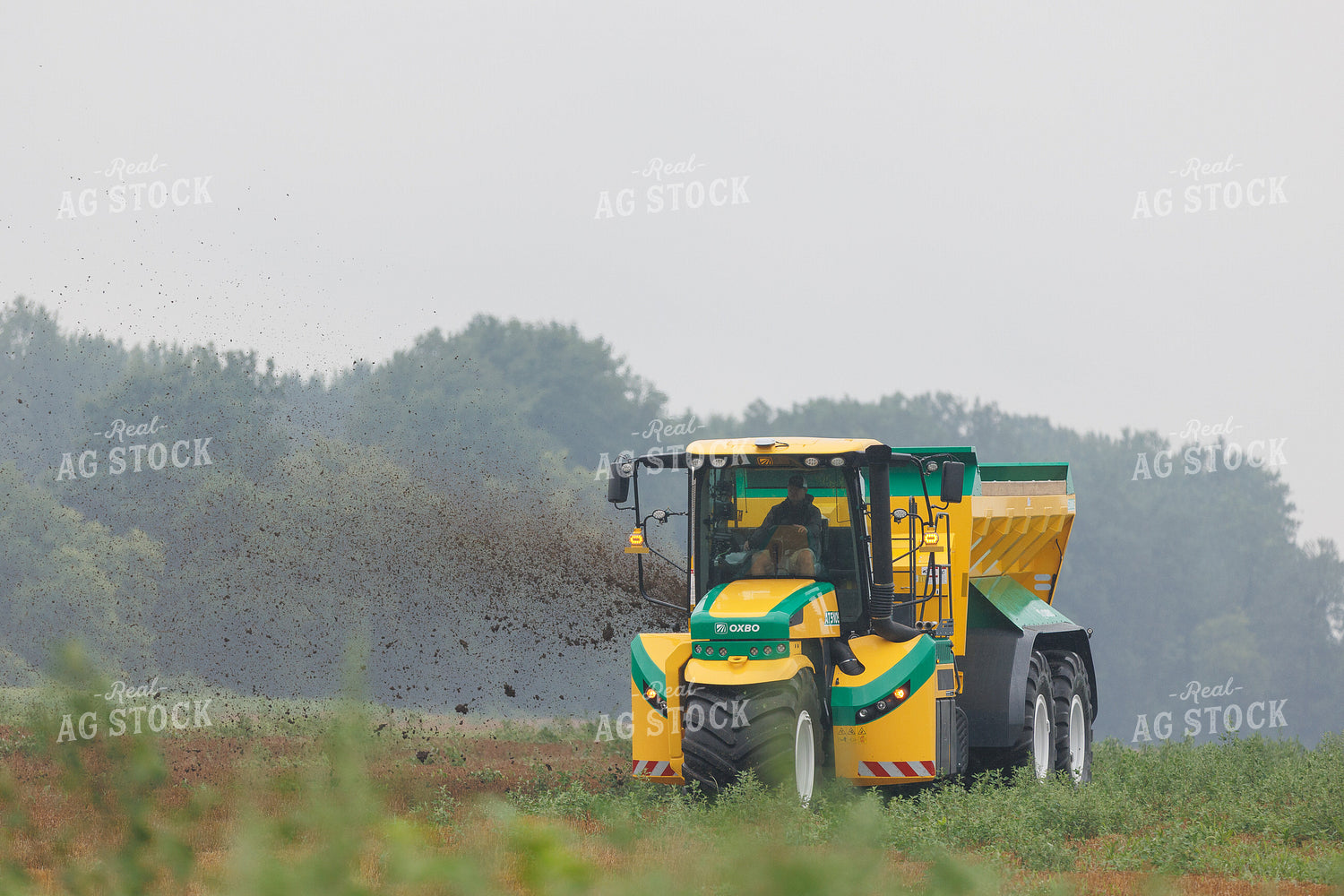 Spreading Manure 295025