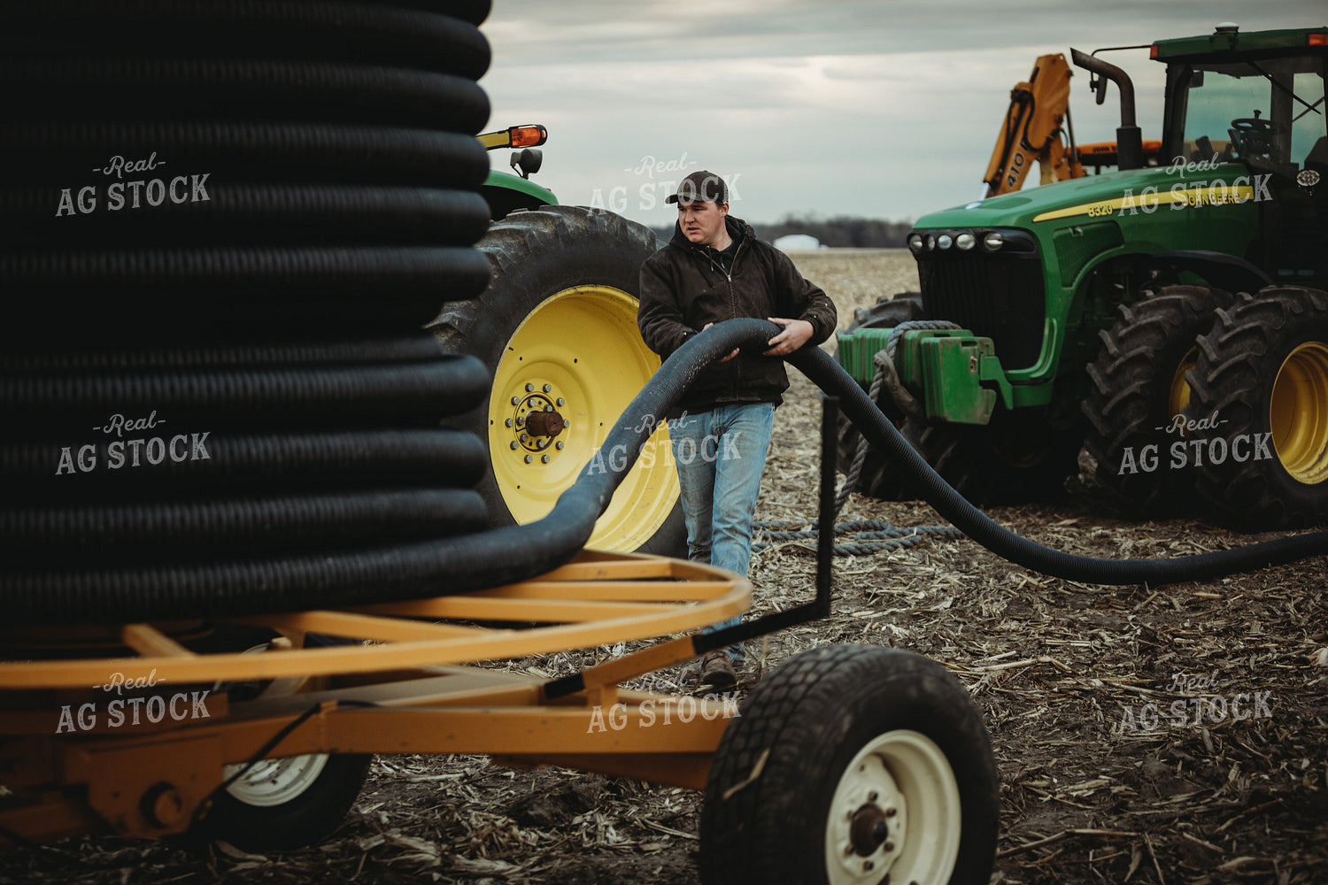 Farmer with Spool of Tile 3683