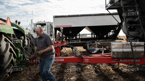 Loading Dry Fertilizer 26157