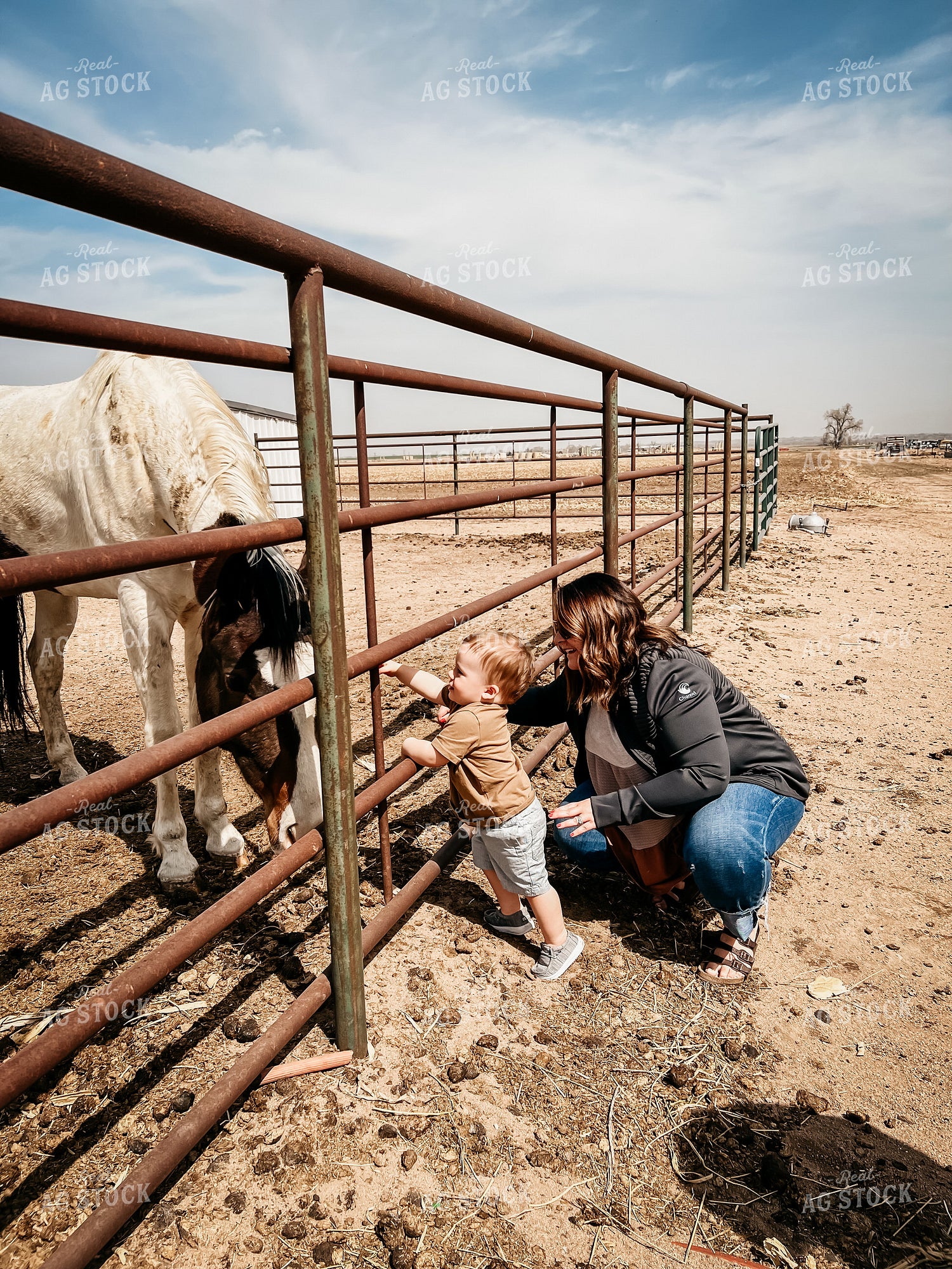 Farm Mom and Farm Kid with Horse 56288