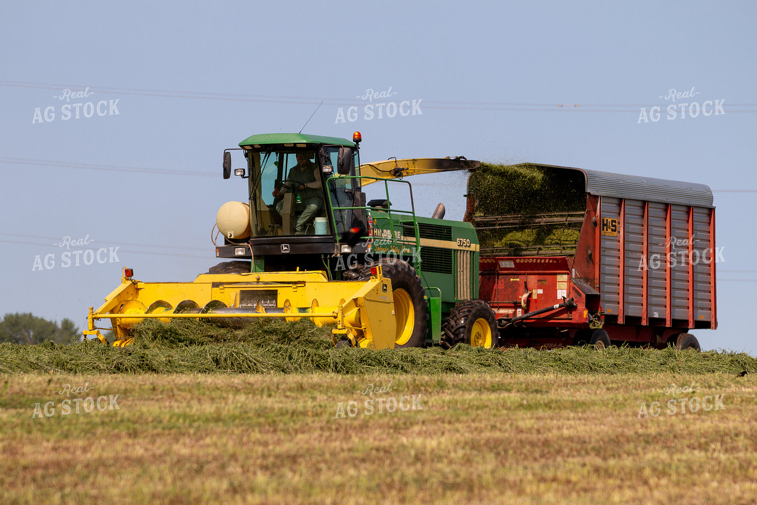 Self-Propelled Forage Harvester 157337