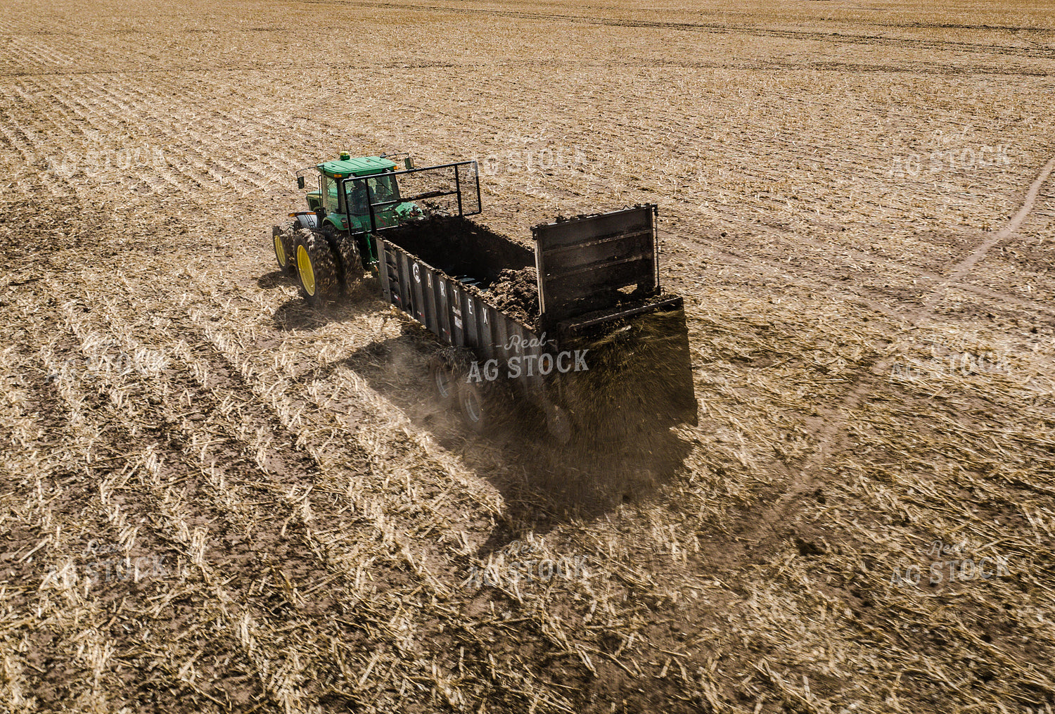 Spreading Manure Drone 56263
