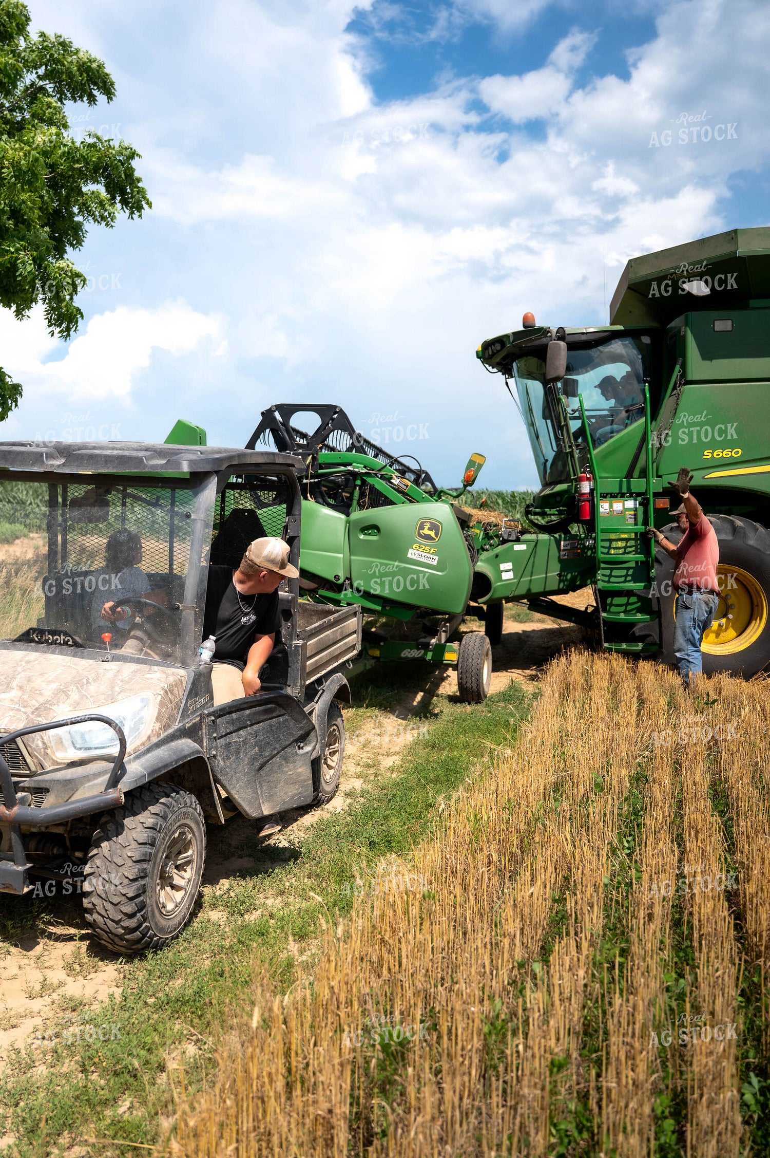 Farm Family Hooking Up Corn Head 115825