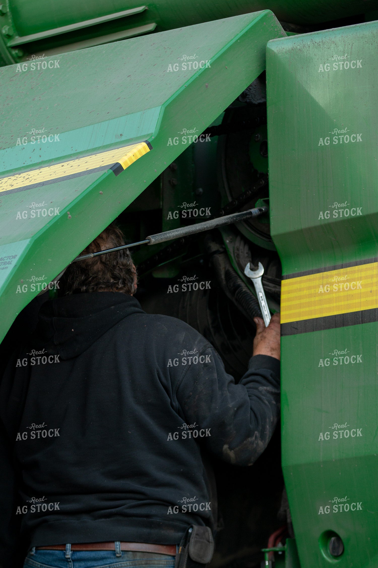 Combine Repairs 157240
