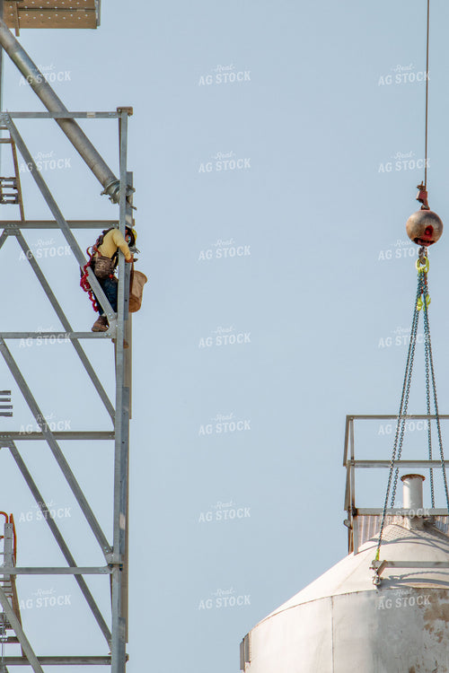 Installing Drive Under Hopper Bin 157089