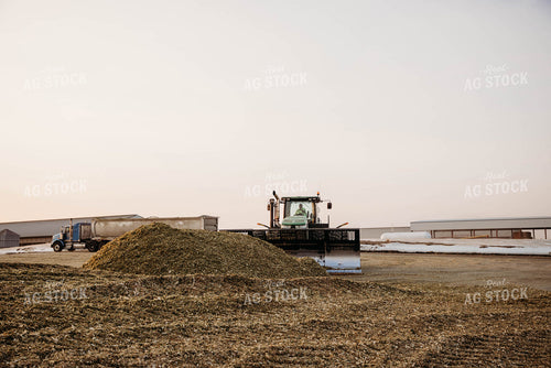 Packing Silage 152050