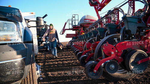 Farmer Preparing for Planting 25180