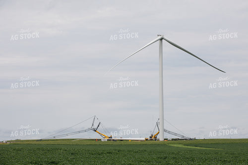 Constructing a Wind Turbine 145075