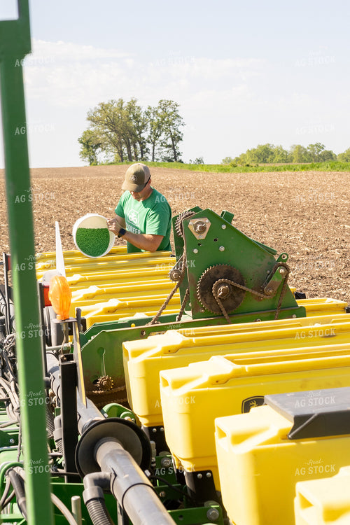 Planting Seed Plot 161173