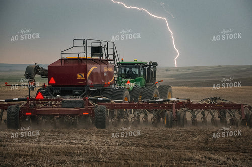 Applying Dry Fertilizer During Storm 187022