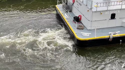 Barge in Lock and Dam 154063