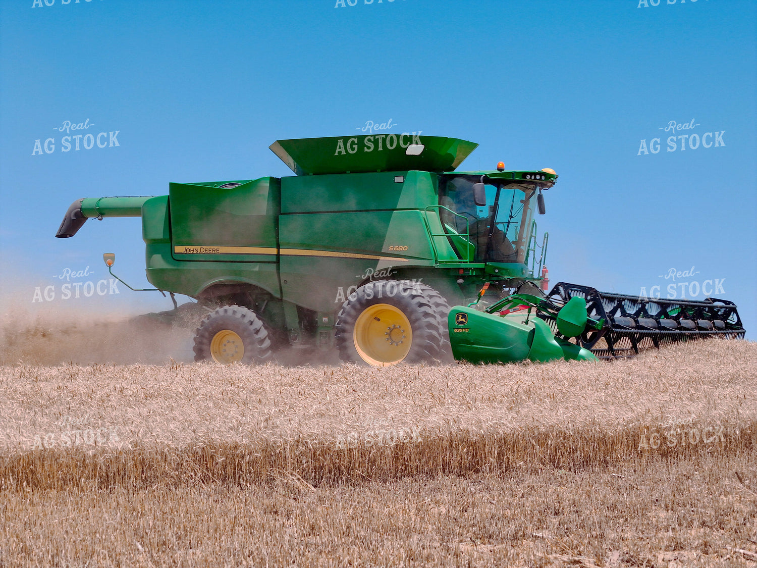 Harvesting Wheat 239611