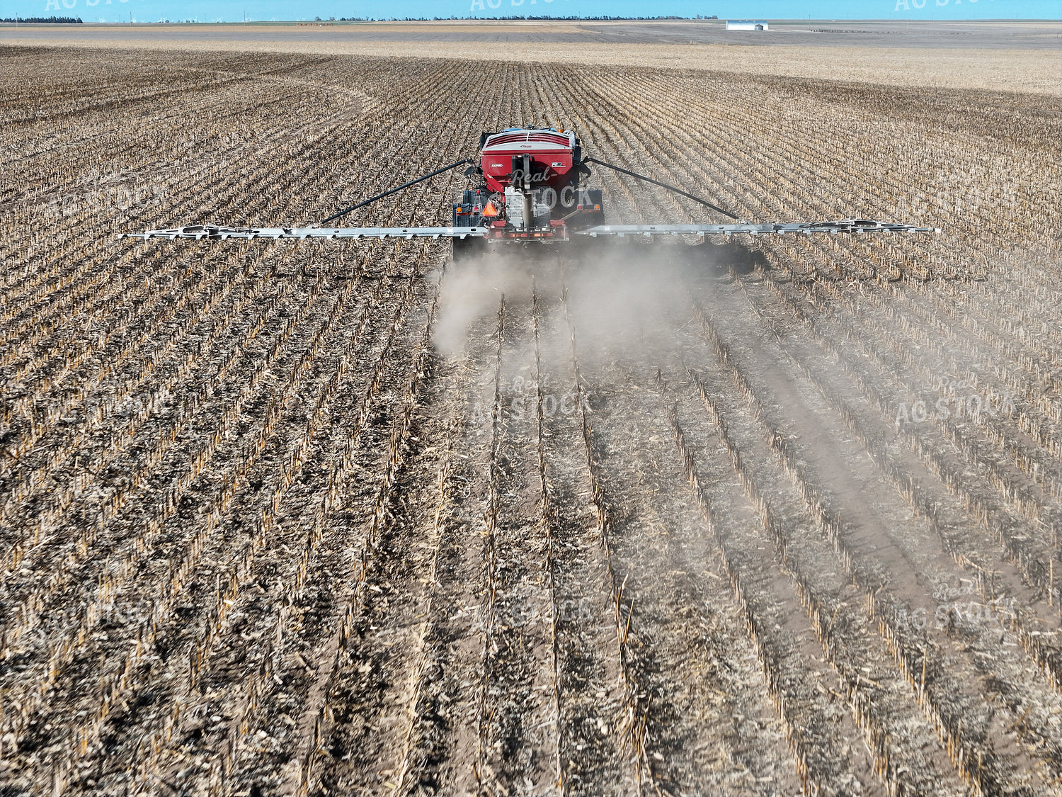 Dry Fertilizer Application 239548