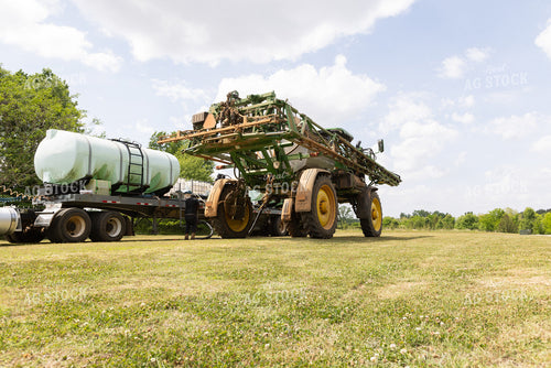 Filling Self-Propelled Sprayer 79874