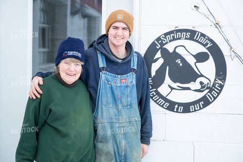 Multigenerational Dairy Farmers 55042