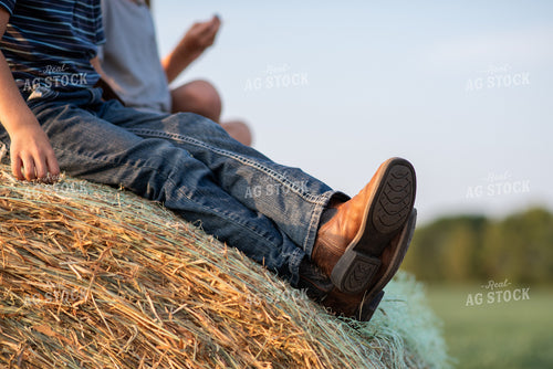 Farm Kids Play on Hay Bales 76591