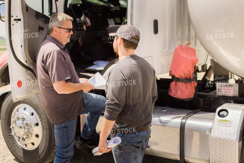 Retailers Talking by Propane Truck 8051