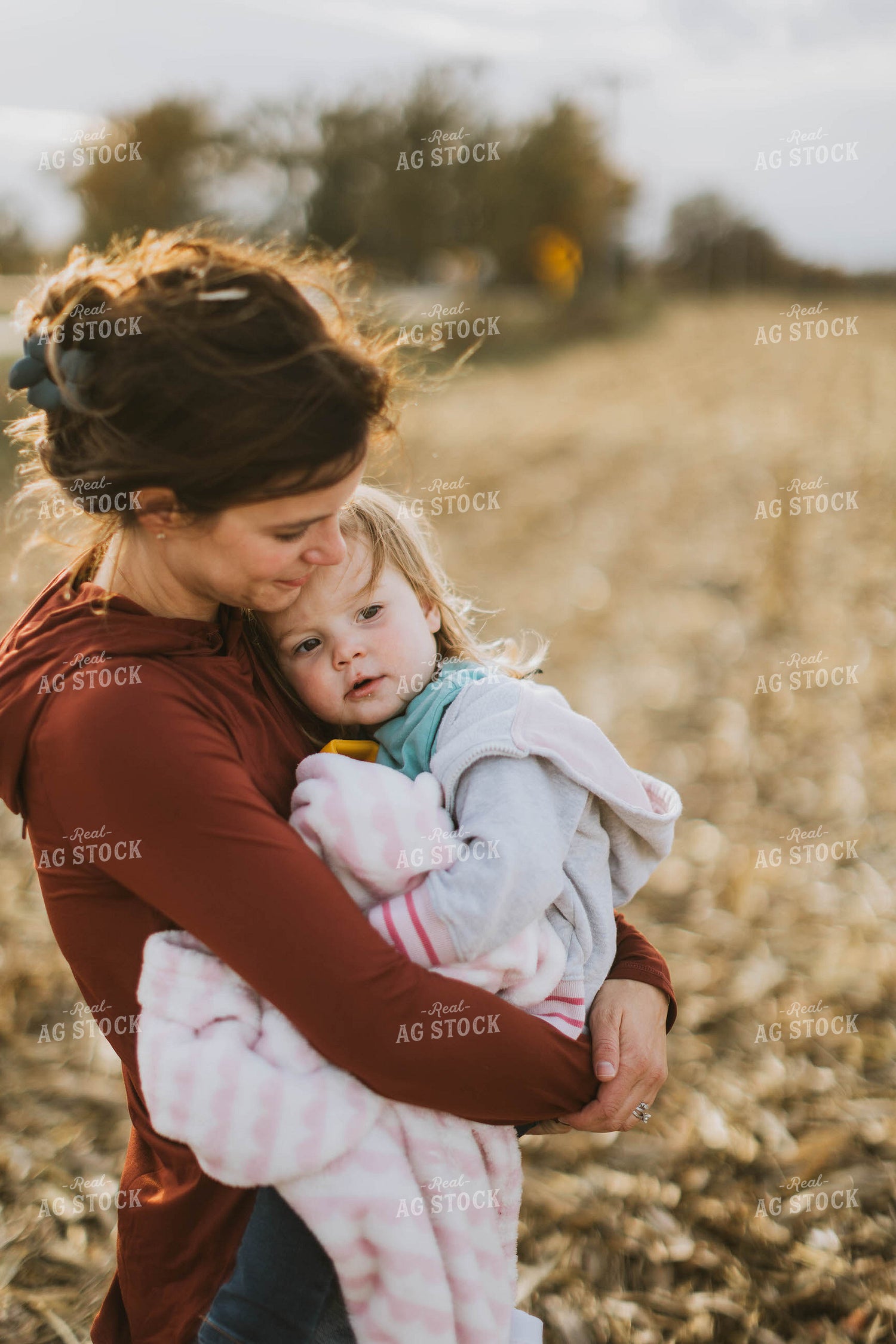 Farm Family 8525