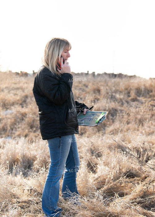 Farmer Scouting Land 185054