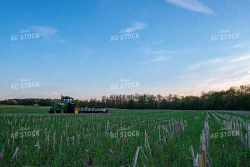 Seeding Cover Crops 168004