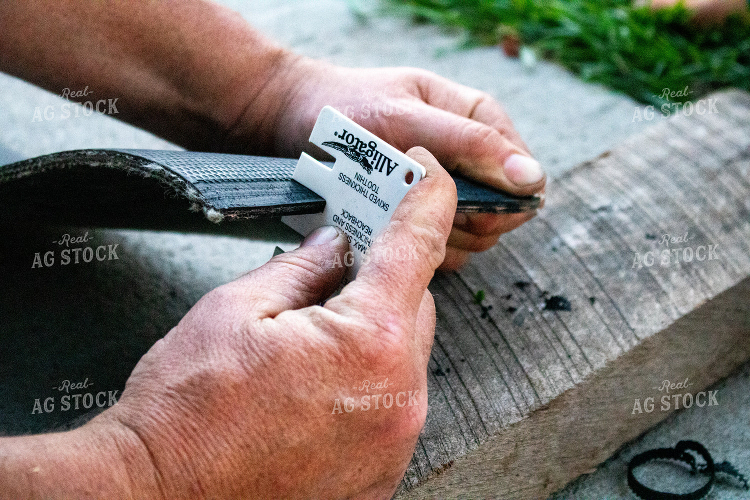 Fixing Broken Belt 214252