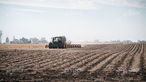 Applying Anhydrous and Dry Fertilizer 26177