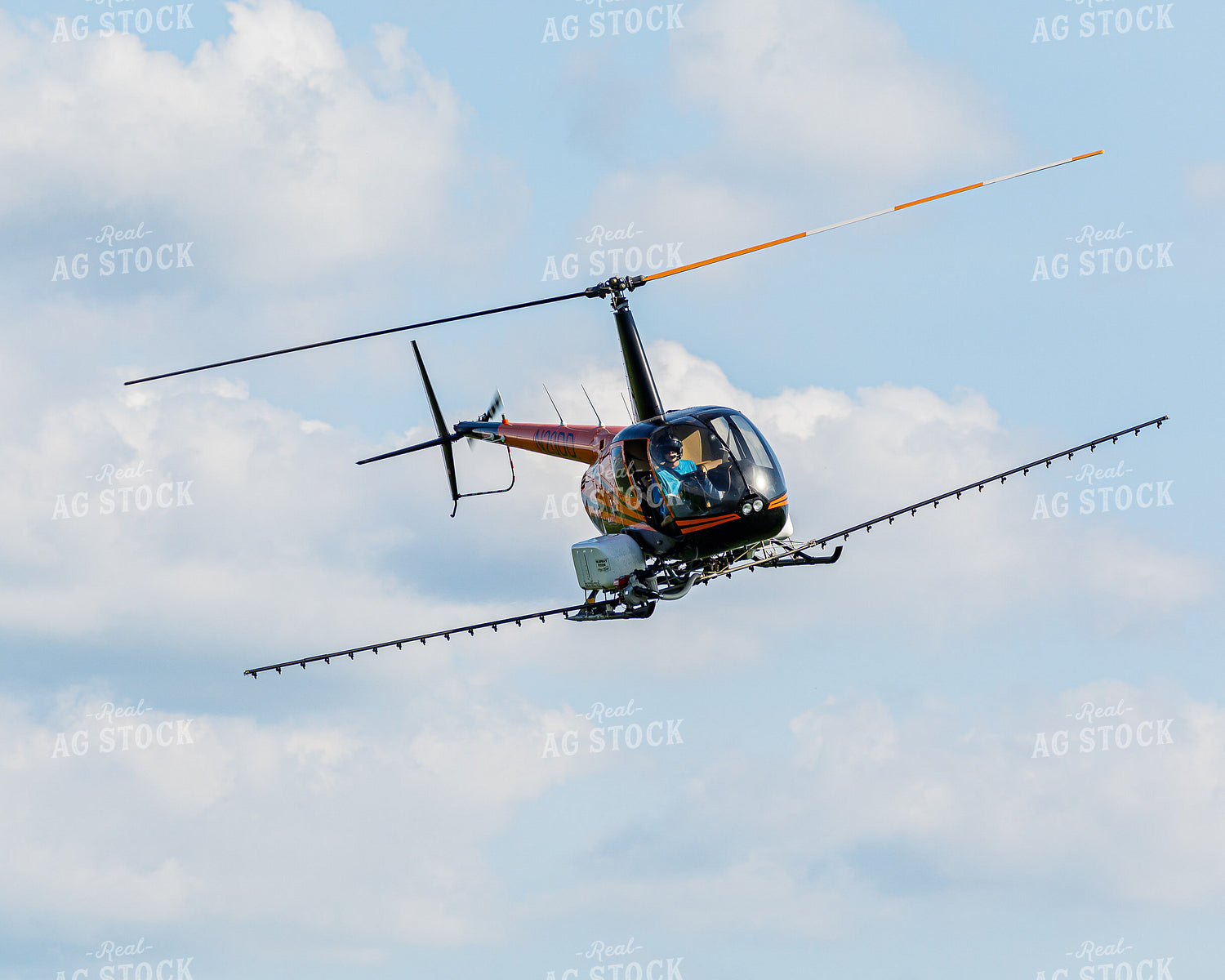 Helicopter Crop Duster 231008