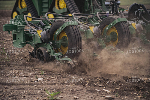 Planter in Field Up-Close 91012