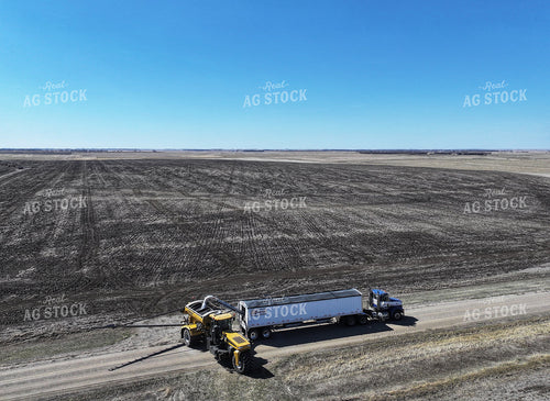 Loading Spreader with Dry Fertilizer 141250