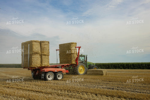 Loading Wheat Straw Bales 296071