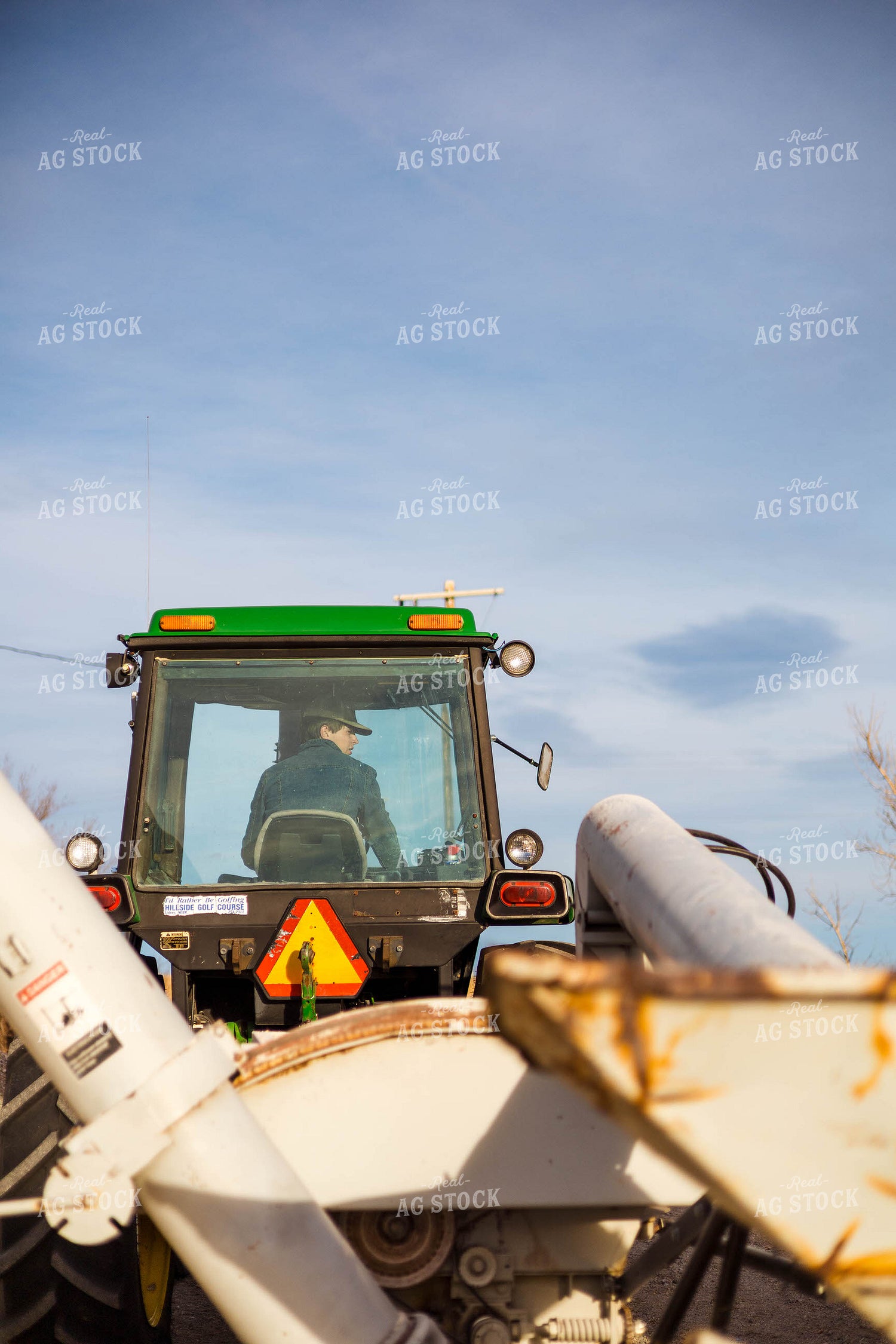 Grinding Corn to Feed Cattle 97245
