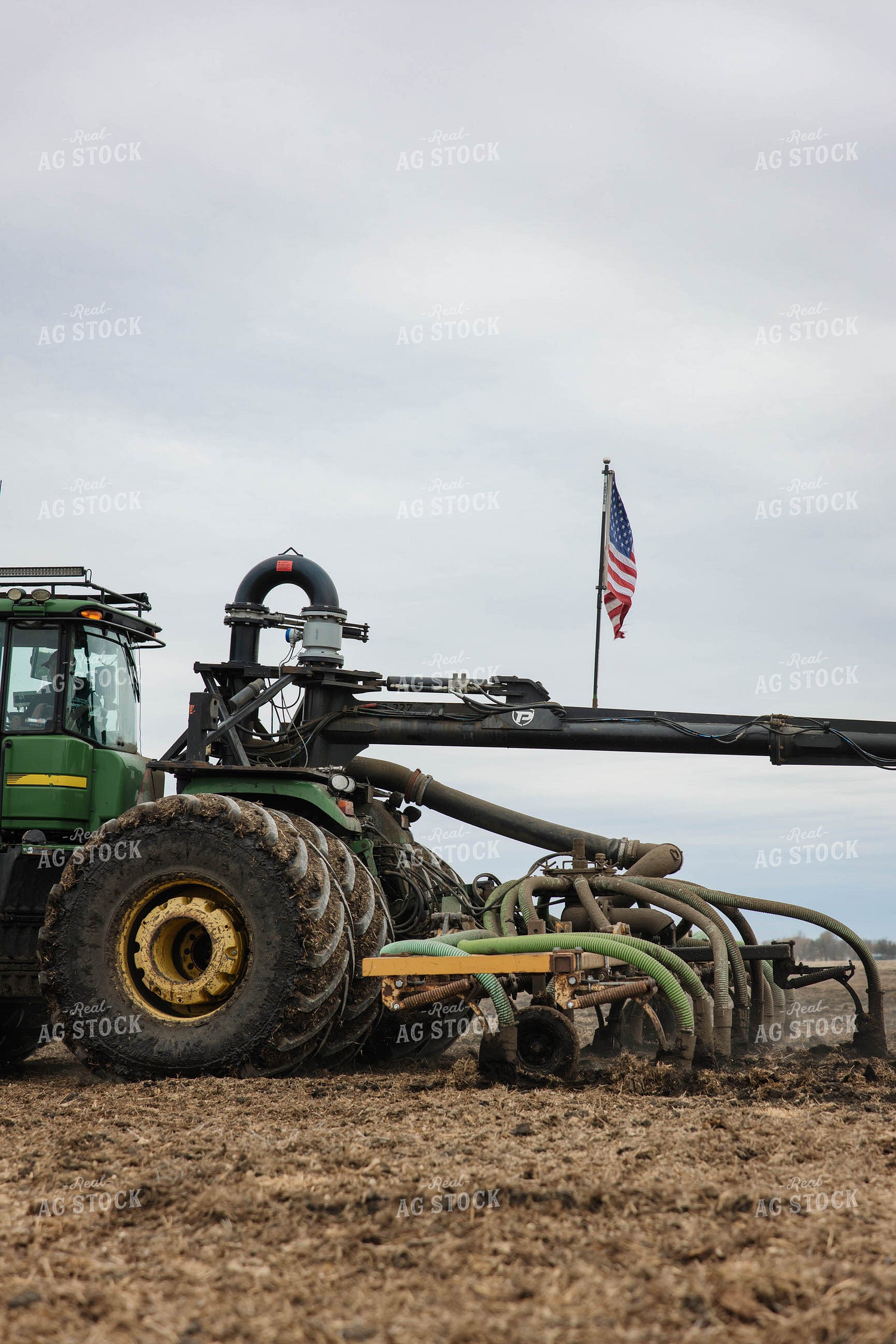 Injecting Manure 152721