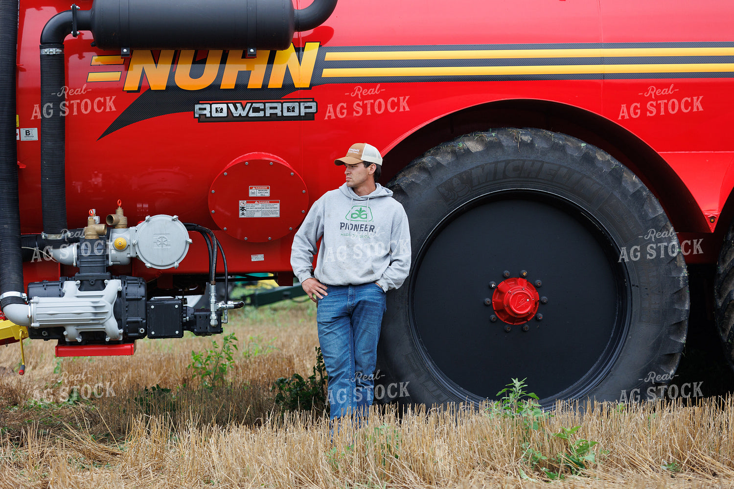 Farmer by Manure Injector 295073