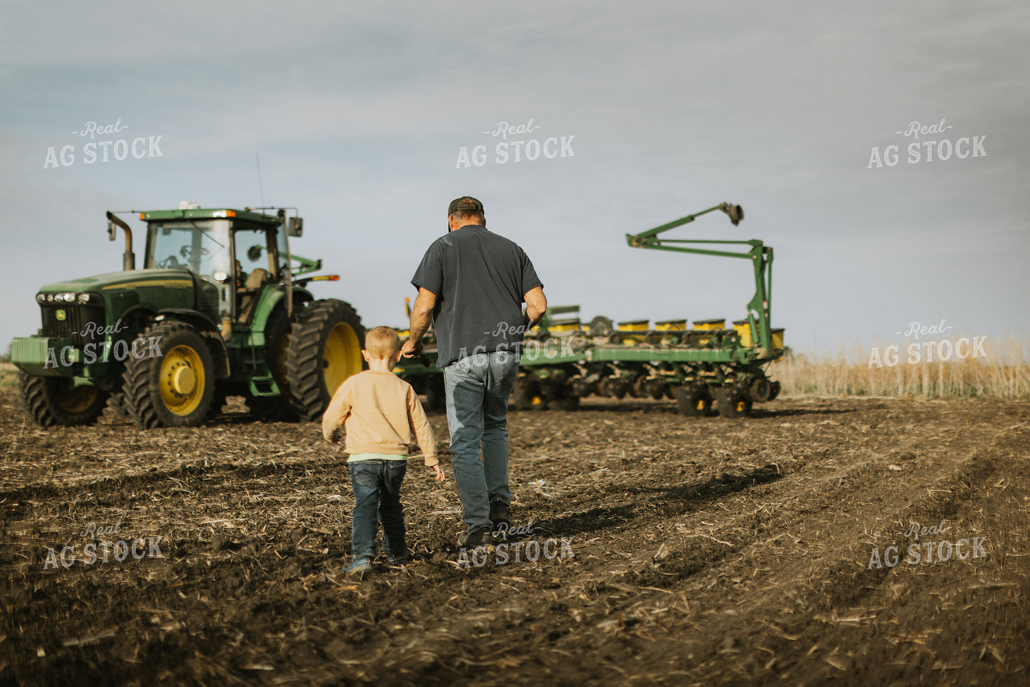 Walking to Planter with Farm Kid 8141