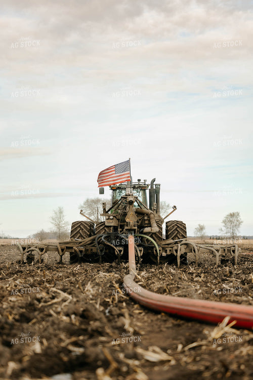 Injecting Manure 152934