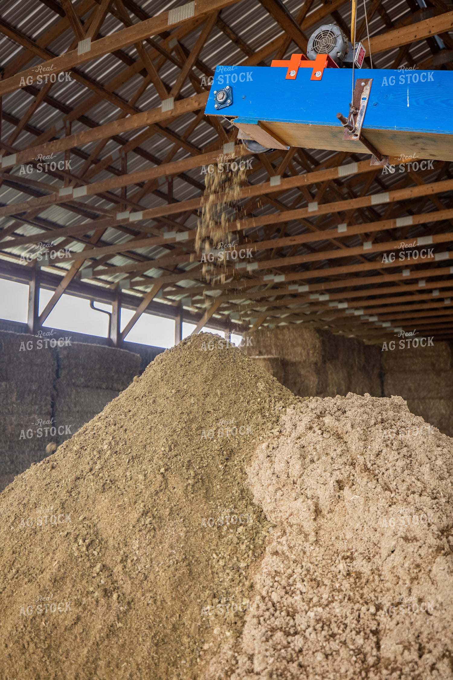 Mixing Feed 270184