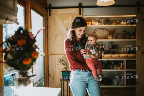Farm Mom on Phone Preparing Field Meals 5027