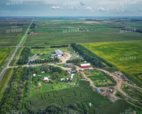 Scenic Farmstead 141431