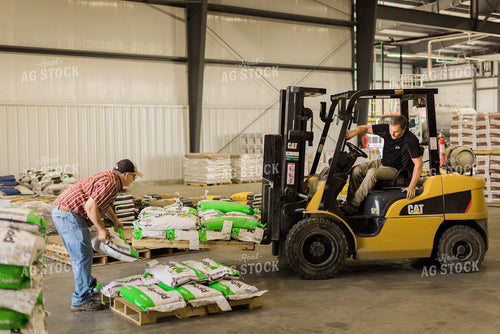 Salesman Moving Seed Bags 8054