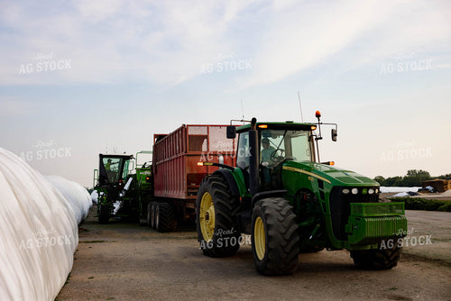 Storing Silage 152008
