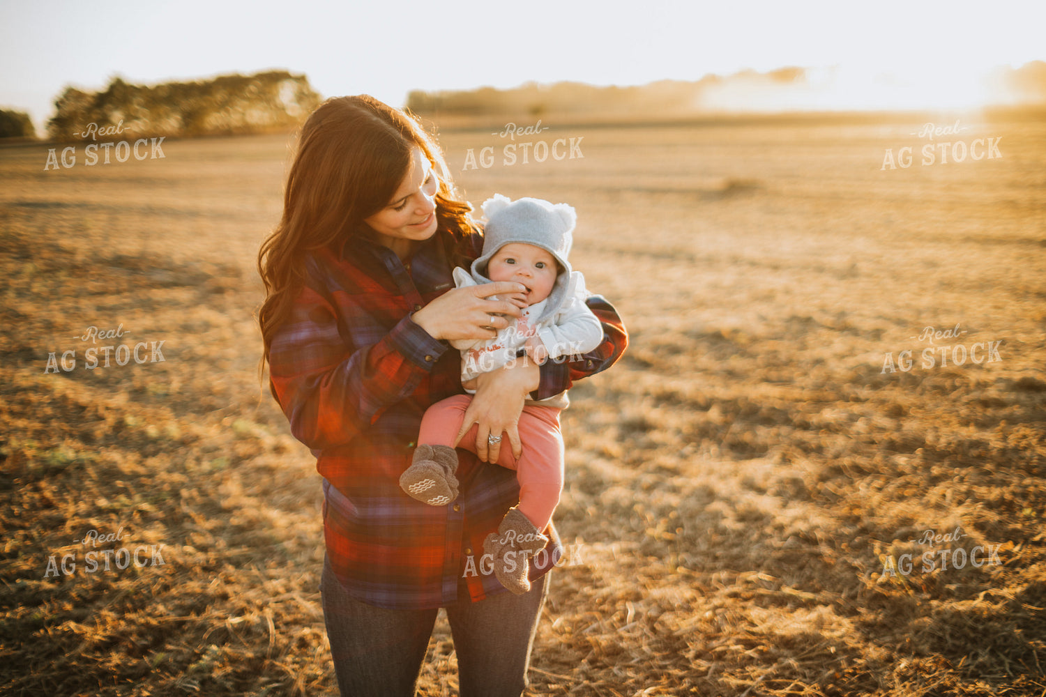 Farm Mom and Wife with Baby in Soybean Field 5100