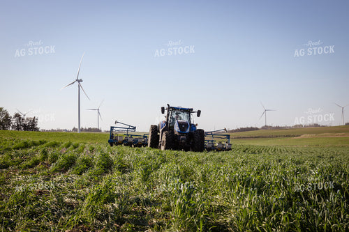 Planting into Cover Crop 268322