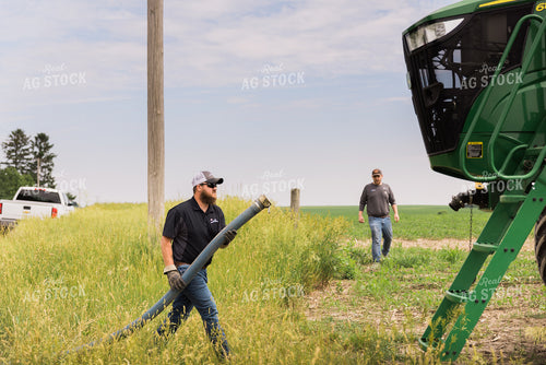 Applicator Filling Sprayer in Field 8005