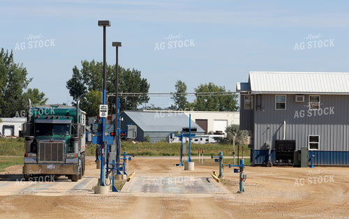 Semi Truck on Truck Scale 141751