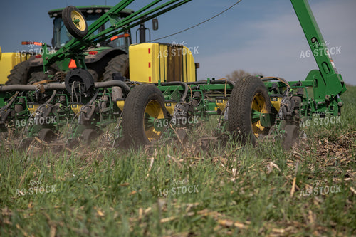 Planter in Field 76106
