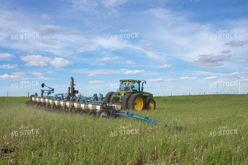 Planting into Cover Crops 67079