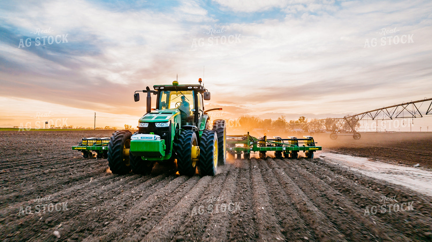 Planting a Field 56596