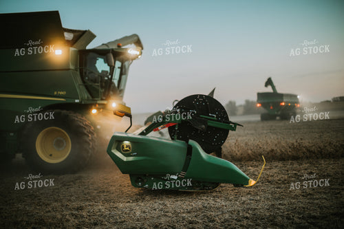 Soybean Harvest 6785